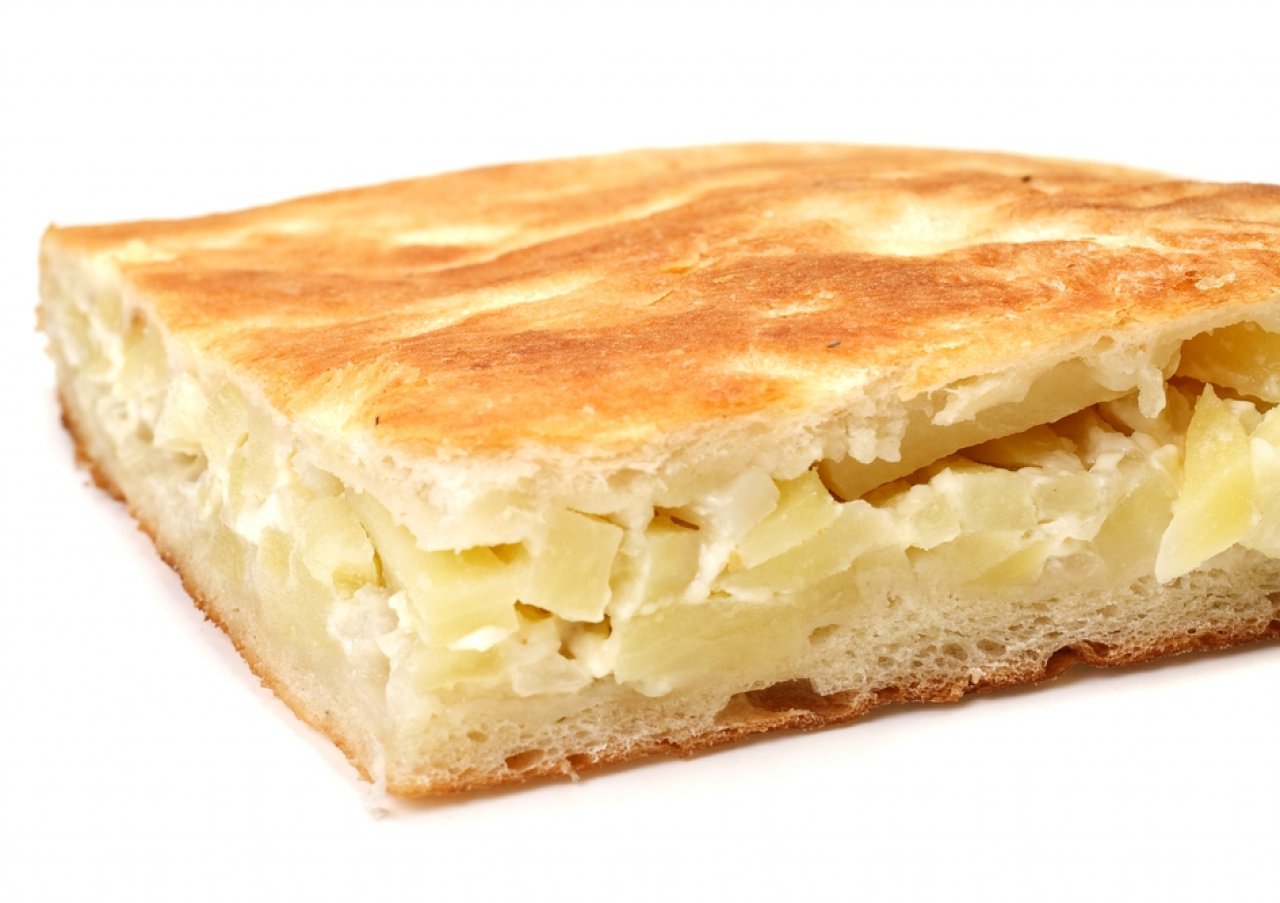 Начинкой для плацинды могут быть картофель, брынза, тыква или яблоки Начинкой для плацинды могут быть картофель, брынза, тыква или яблоки
