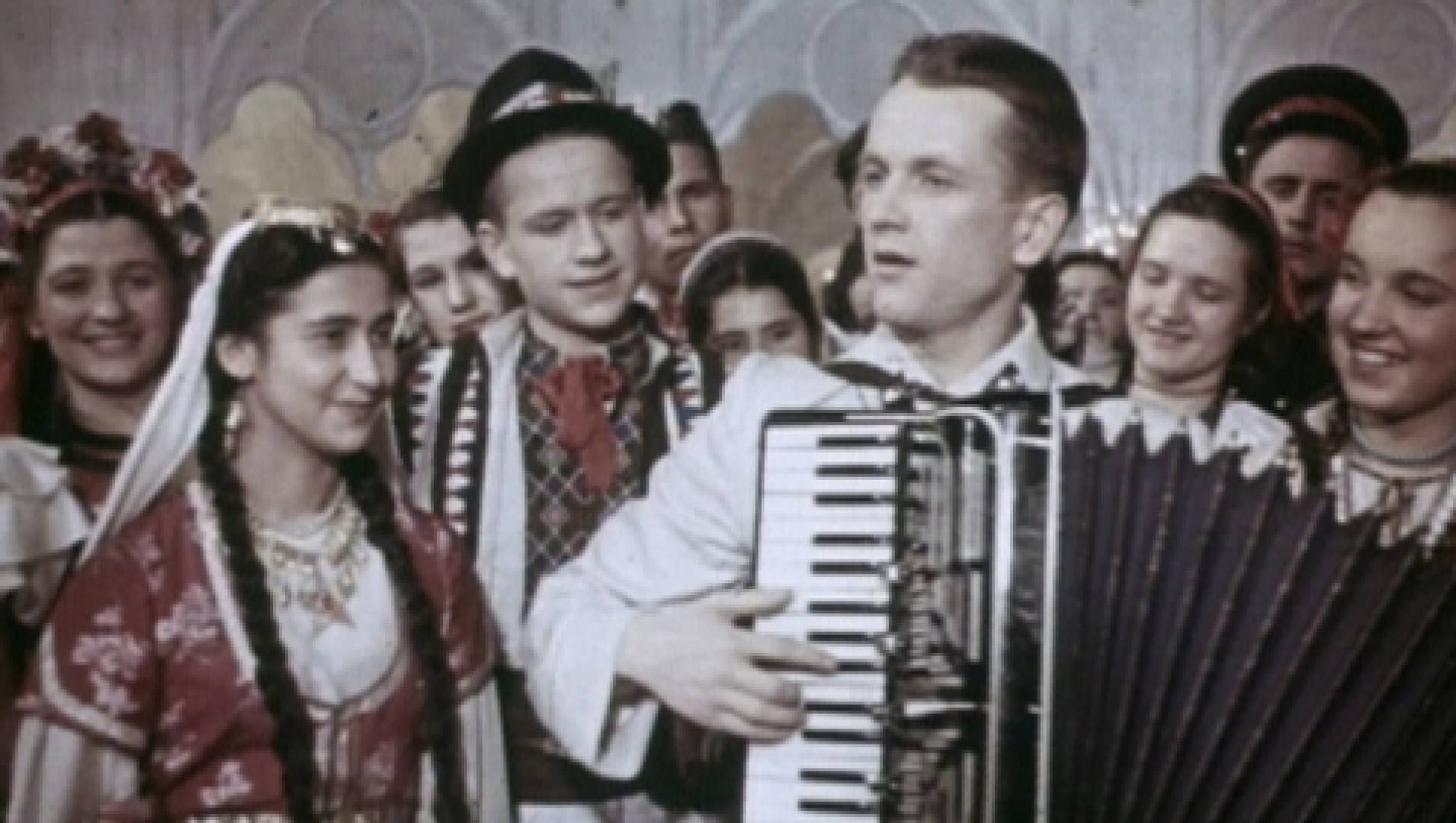 Весенние голоса - Музыкальный, Фильм
