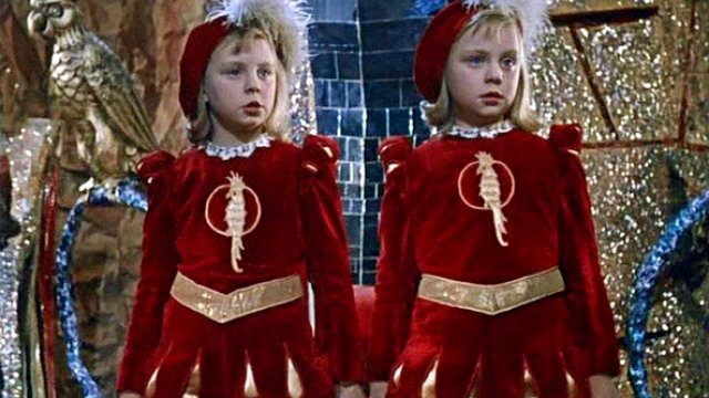 Королевство кривых зеркал