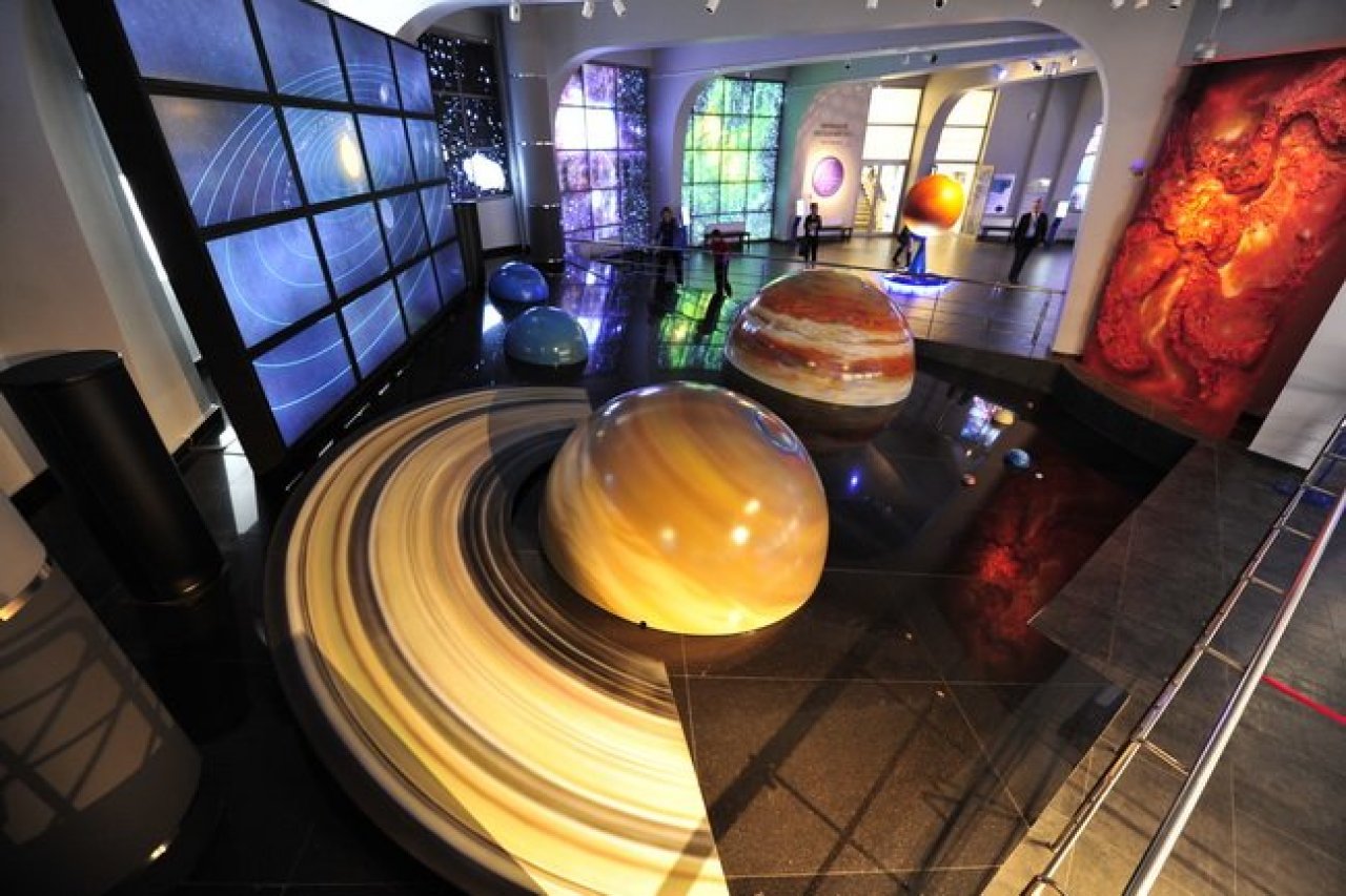 Зал московского планетария