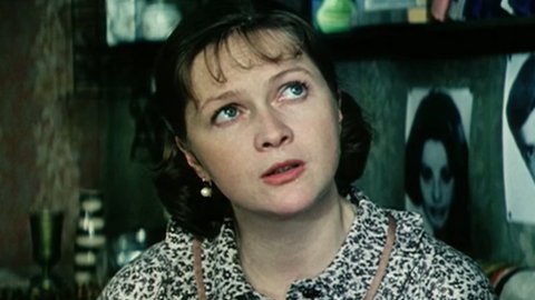 ТЕСТ: Насколько хорошо вы помните фильм «Одиноким предоставляется общежитие»?