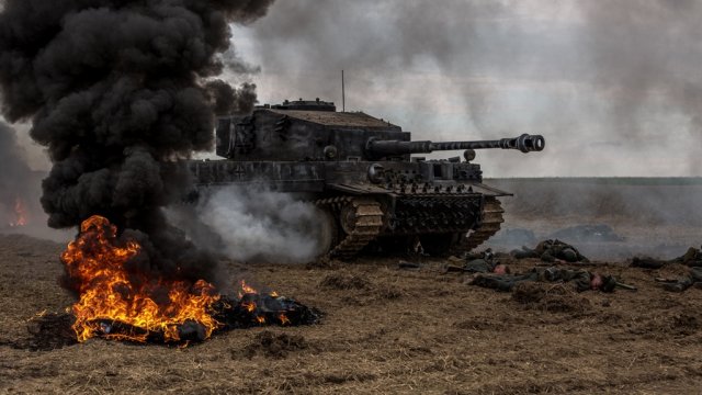 Крепкая броня