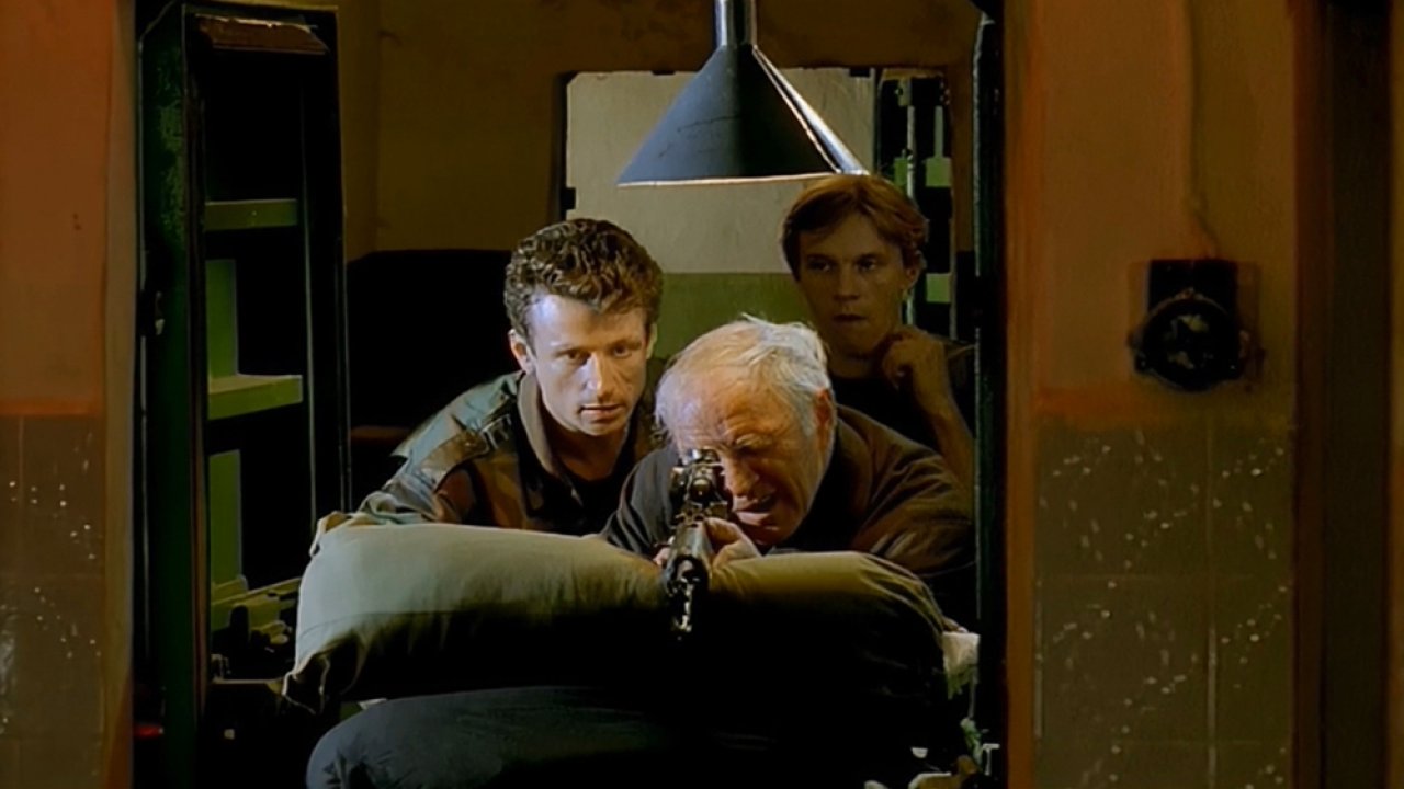 ТЕСТ: Насколько хорошо вы помните фильм «Ворошиловский стрелок»?