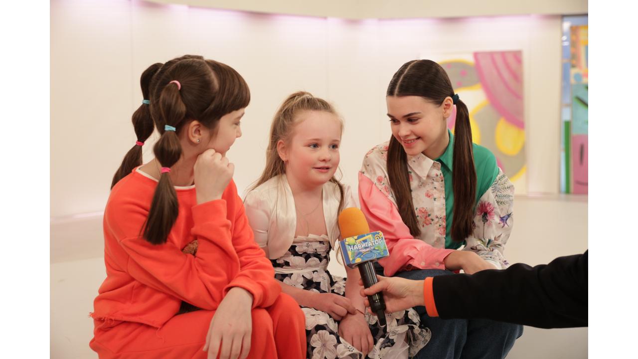 Министр связи и цифрового развития и телеканал «Карусель» исполнили мечту девочки 