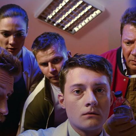 Любовь и монстры