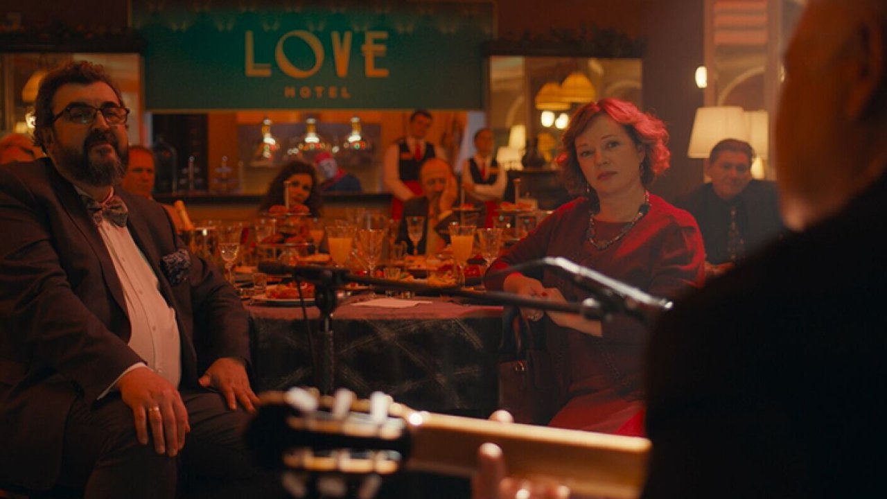 LOVE - Мелодрама, Комедия, Фильм